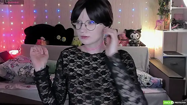 JulietFisher online show from 05/14/26, 03:24