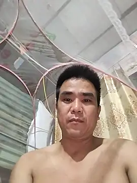 Snapshot of Tinh_love chatting on 07/26/26, 04:03 Tinh love online show from 07/26/26, 04:03