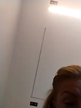 Exotic ParisX online show from 03/31/26, 05:30