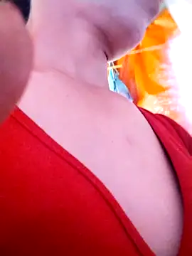 Ely-cute2k online show from 05/14/26, 03:46