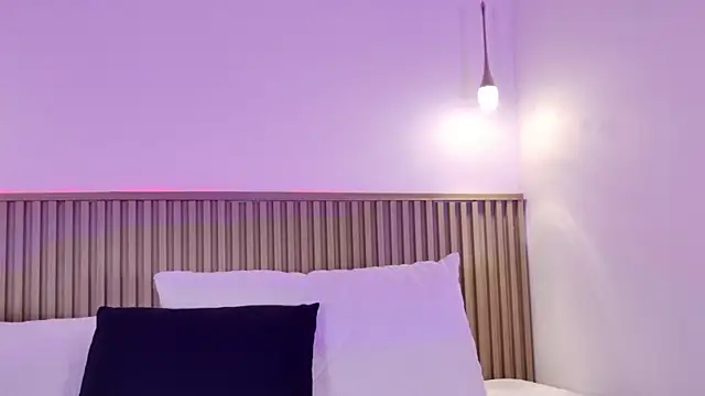 Aly leee online show from 04/13/26, 12:21