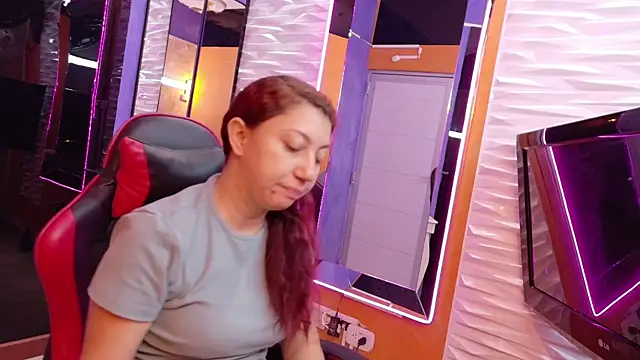 Julietta mx online show from 04/14/26, 01:28