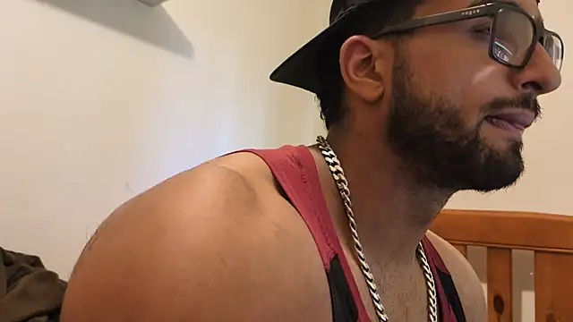 robin103666 online show from 03/30/26, 06:25