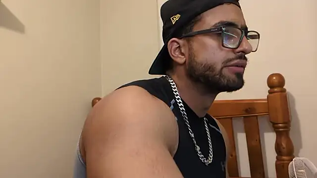 robin103666 online show from 04/01/26, 01:41