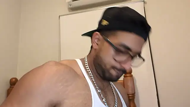 robin103666 online show from 04/10/26, 02:11