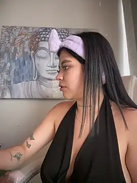 Violetaa pink18 online show from 05/21/26, 06:15