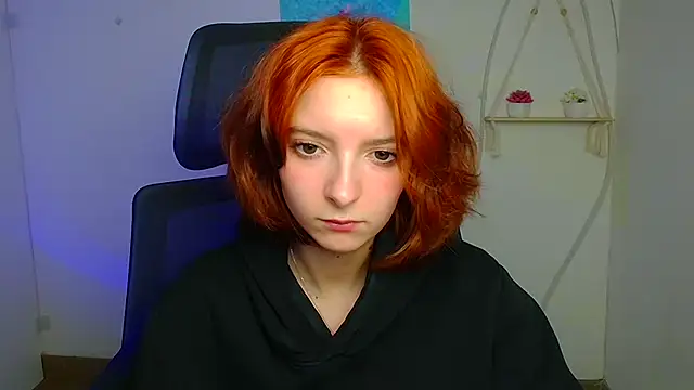 Snapshot of Butterfly_Milly chatting on 03/31/26, 12:16 Butterfly Milly online show from 03/31/26, 12:16