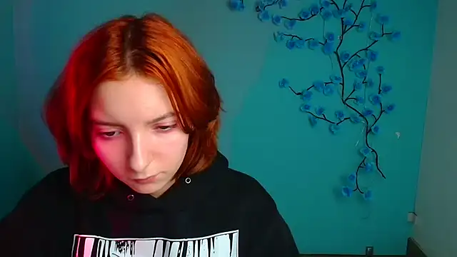 Snapshot of Butterfly_Milly chatting on 04/02/26, 06:00 Butterfly Milly online show from 04/02/26, 06:00