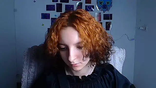 Snapshot of Butterfly_Milly chatting on 05/19/26, 11:38 Butterfly Milly online show from 05/19/26, 11:38