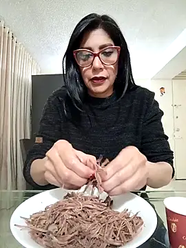 SamanthaRosse01  online show from 04/03/26, 03:04