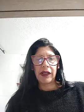 SamanthaRosse01  online show from 04/04/26, 07:55