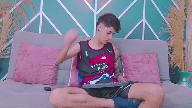 Martony Storm online show from 04/14/26, 12:22