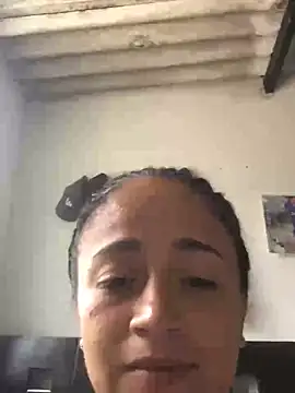 kloeMadels online show from 04/12/26, 05:29