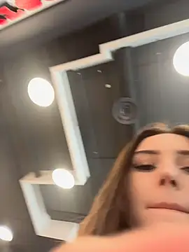 AnitaFly online show from 04/02/26, 10:57