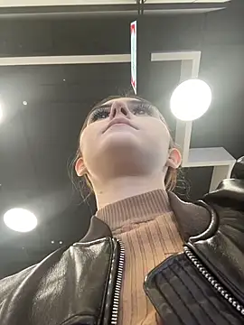 AnitaFly online show from 04/03/26, 10:57