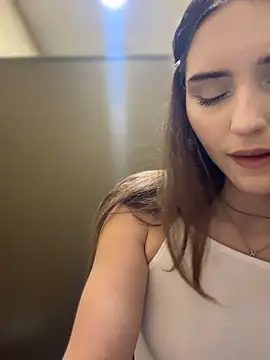 AnitaFly online show from 07/15/26, 09:58