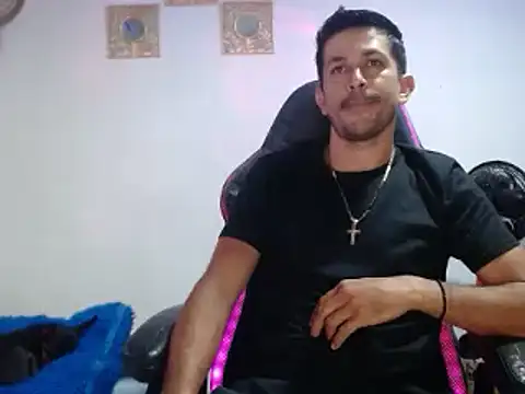 21Latinlover online show from 04/09/26, 04:12