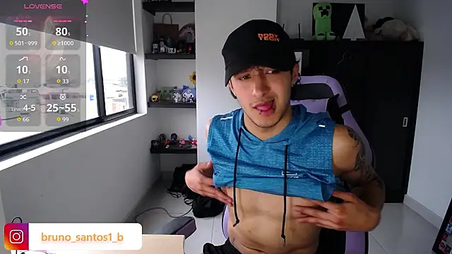 Snapshot of Bruno_santos1 chatting on 03/28/26, 01:11 Bruno santos1 online show from 03/28/26, 01:11