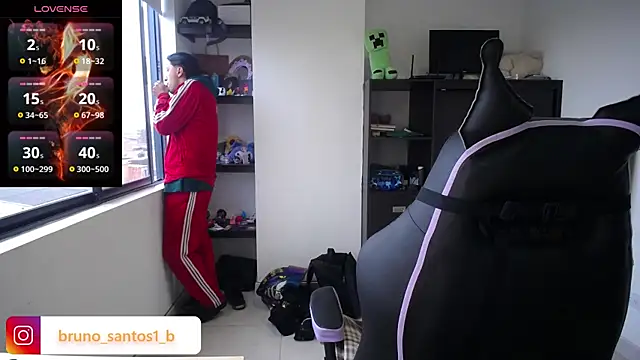 Snapshot of Bruno_santos1 chatting on 04/15/26, 01:07 Bruno santos1 online show from 04/15/26, 01:07