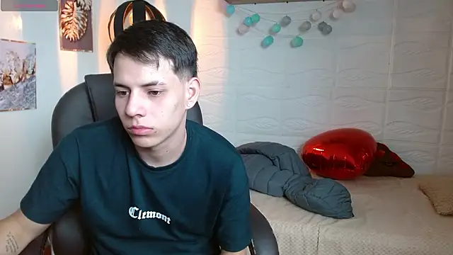 RoaSexi25 online show from 03/26/26, 03:45