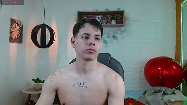 RoaSexi25 online show from 03/31/26, 01:18