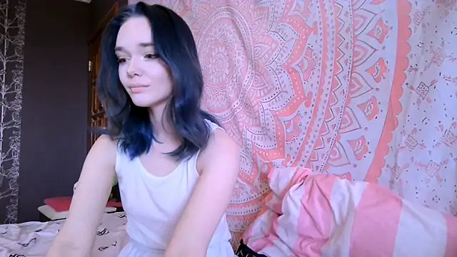 baby onface online show from 04/12/26, 08:19