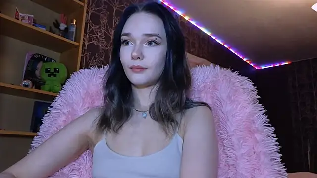 baby onface online show from 07/15/26, 08:14