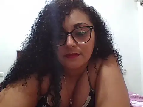 Snapshot of lachurca693 chatting on 04/16/26, 02:12 lachurca693 online show from 04/16/26, 02:12