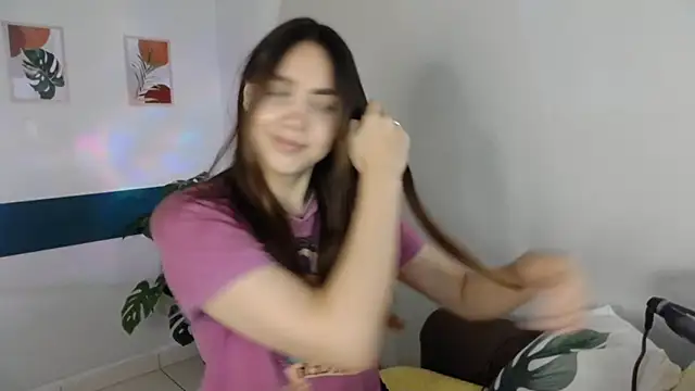 Snapshot of NebulaaHaven chatting on 03/31/26, 05:57 NebulaaHaven online show from 03/31/26, 05:57