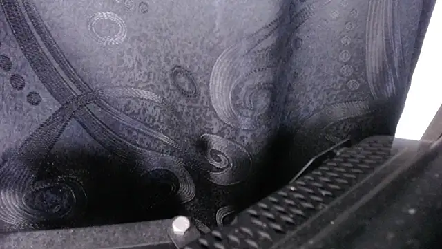 EiraLove online show from 04/17/26, 03:31