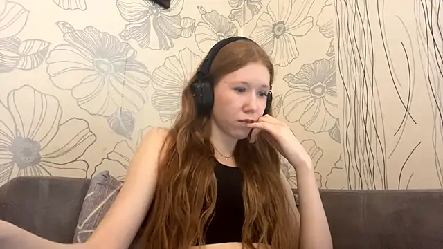 KiraNice1 online show from 04/01/26, 01:01