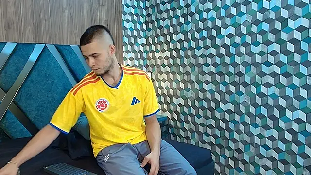 Joaho Fernandez online show from 07/07/26, 08:02