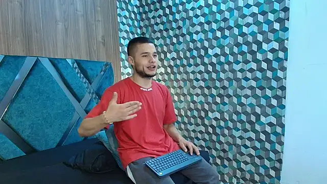 Joaho Fernandez online show from 07/16/26, 06:25