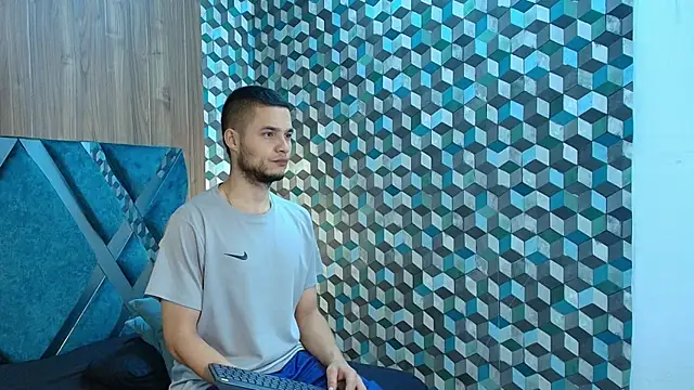 Joaho Fernandez online show from 07/18/26, 09:51
