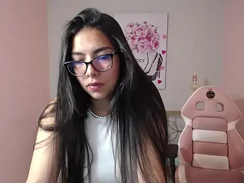 Selena G x online show from 03/27/26, 08:52