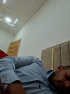 QueueedActivist online show from 03/28/26, 05:45