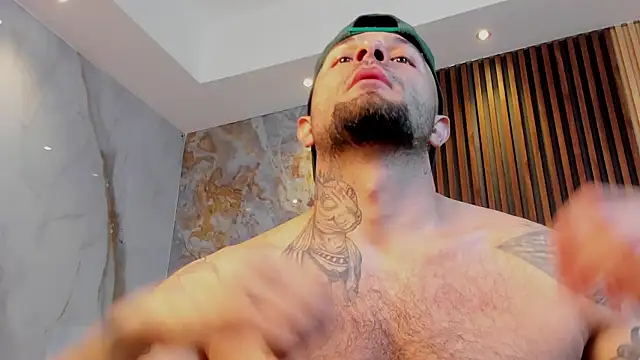 NICK OWEEN26 online show from 04/06/26, 06:09