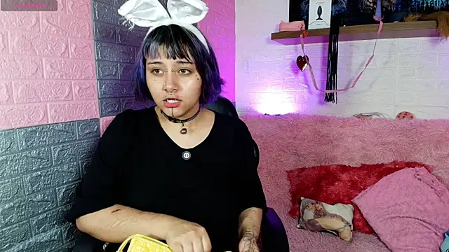 Snapshot of fresa_Wafflera chatting on 04/04/26, 03:16 fresa Wafflera online show from 04/04/26, 03:16