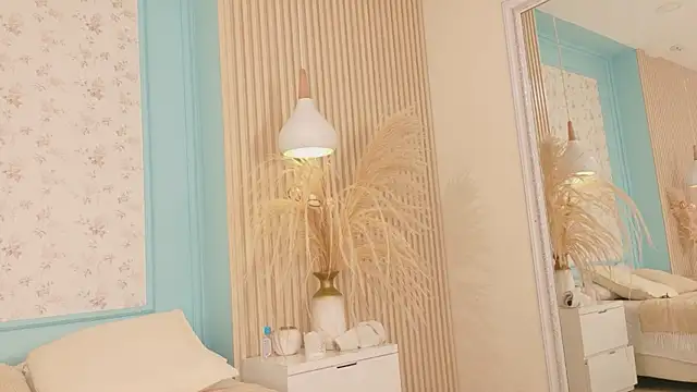 Snapshot of SarayCortez chatting on 04/05/26, 08:17 SarayCortez online show from 04/05/26, 08:17