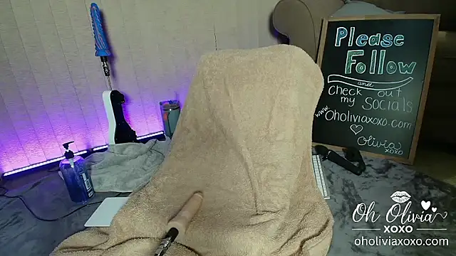 oholiviaxoxo online show from 04/16/26, 10:27