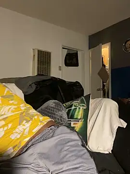 Seananthan6969 online show from 04/26/26, 10:57