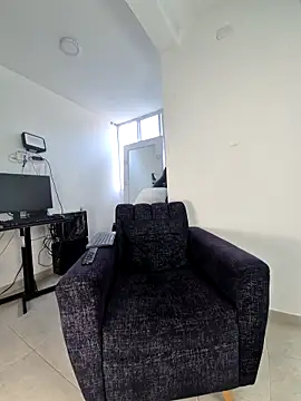 Stiven yb online show from 04/13/26, 09:53