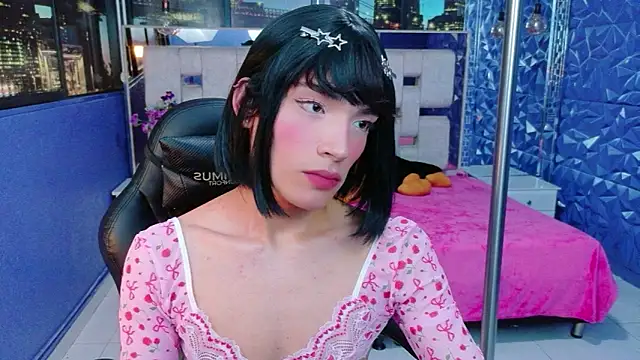 IsaacNovaa online show from 06/01/26, 07:26