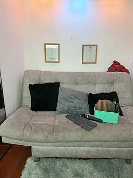 CharlotteCopper  online show from 05/26/26, 10:00