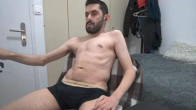 chris anag96 online show from 04/17/26, 09:51