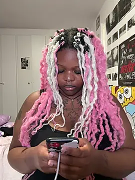 Nyla xox online show from 04/02/26, 09:56