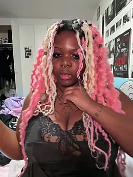 Nyla xox online show from 04/04/26, 10:07