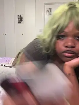 Nyla xox online show from 04/06/26, 10:54