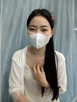 Xiangchuu online show from 04/22/26, 03:35