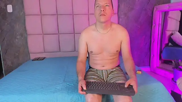 Snapshot of dante_king1 chatting on 04/07/26, 04:13 dante king1 online show from 04/07/26, 04:13